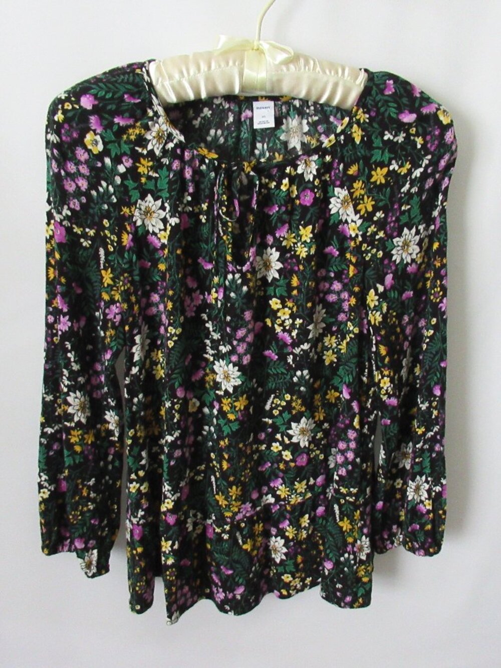 Old Navy black yellow floral long sleeve scoop/tie neck flounce hem top *Sz XS*